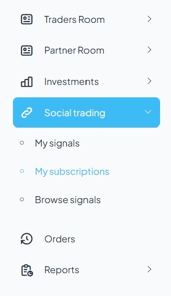 Il menù di sinistra con “Social Trading” aperto e “My Subscriptions” evidenziato.